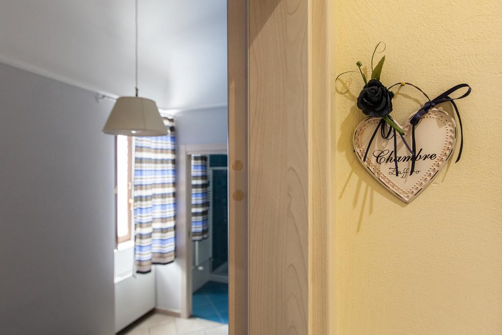 Bed and Breakfast A Casa Nostra Residenza Di Charme Candela Habitación foto